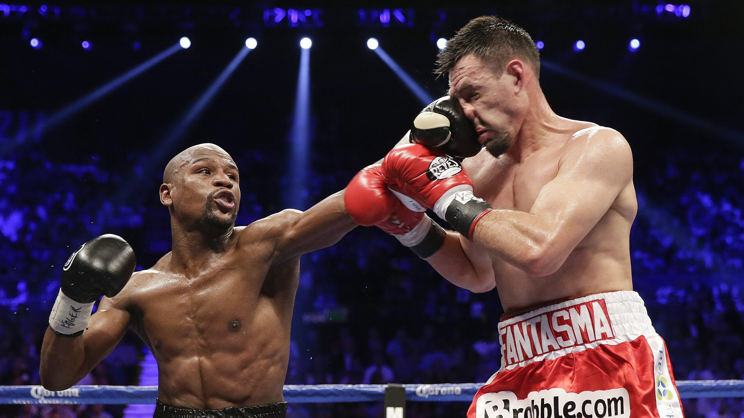 双重奏鸣曲,从非洲雄鹰的闪电战,到格鲁吉亚飓风席卷国家德比