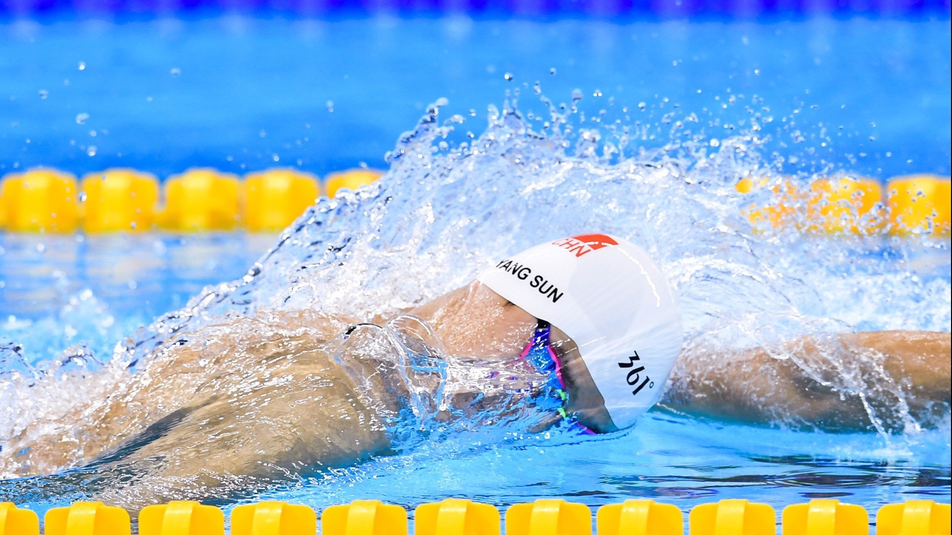 冰与火的交响，梅德韦杰夫跨越南北半球的鏖战，点燃网坛新纪元